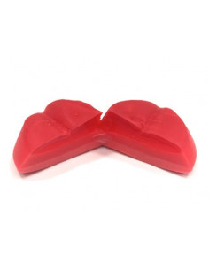 vidal-filled-lips,strawberry-filled-gummies,lip-shaped-candy,filled-strawberry-sweets,novelty-gummy-candies,vidal-confectionery 2