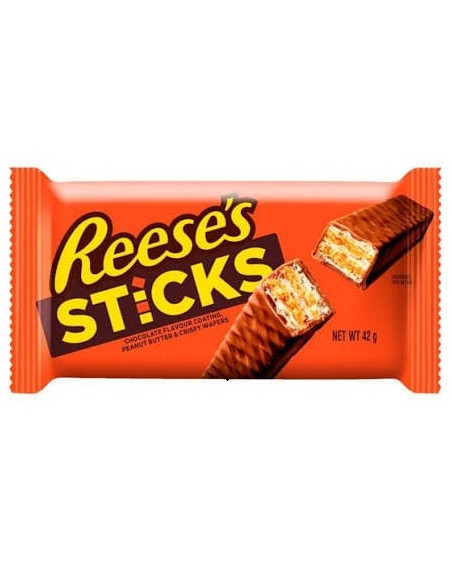 REESE'S STICKS 20 x 42 g – Crispy peanut butter wafers covered with milk chocolate.